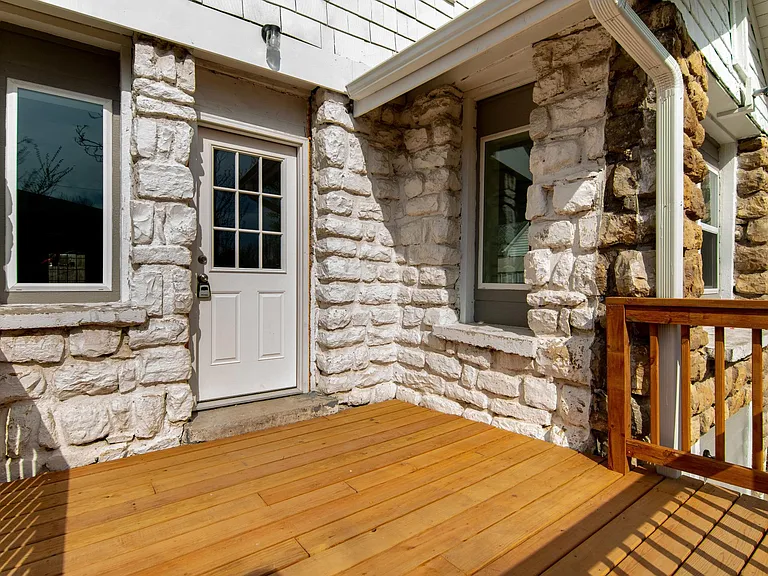 4139 Lloyd St — Photo 28