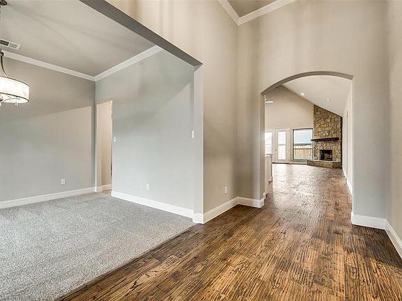 4th image of 12756 Aspen Springs Ln