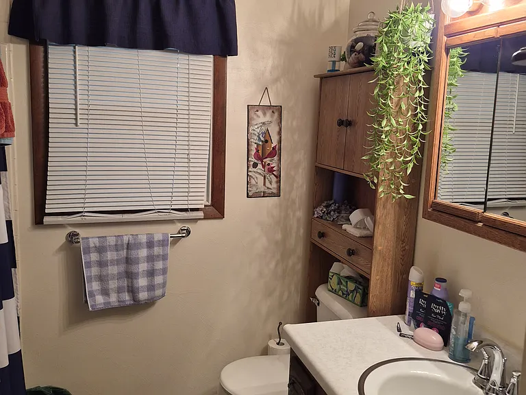 Saint Agnes Dr — Photo 4
