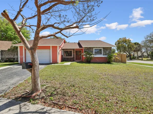 1315 Egret Rd, Homestead, FL