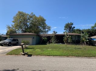 1004 72nd St NW, Bradenton, FL 34209