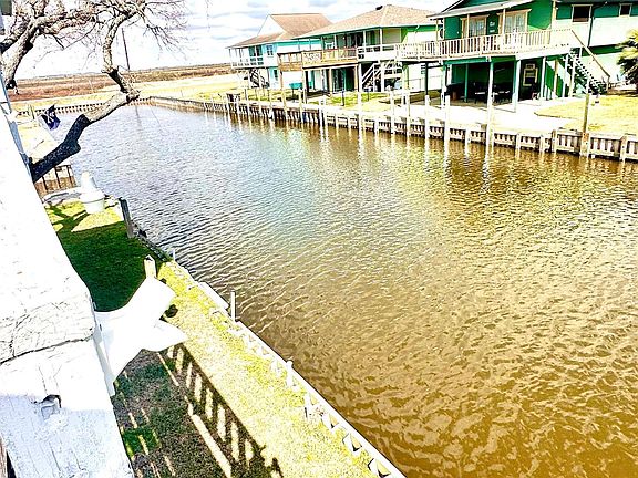 3rd image of 119 Crows Nest Rd