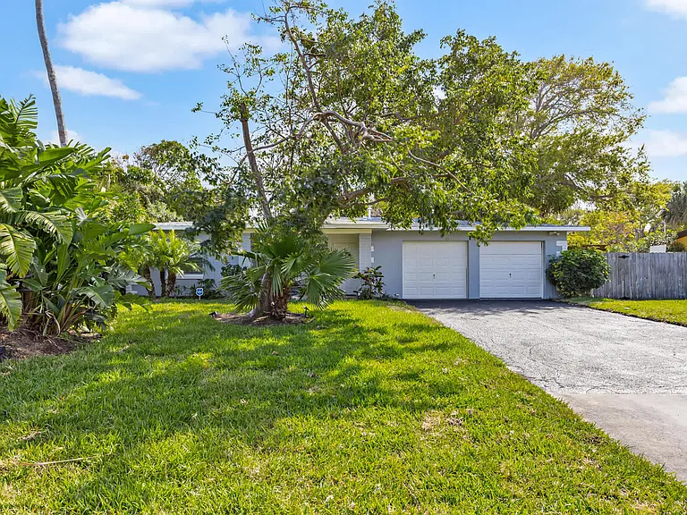 119 W Suwannee Ln #ID1069199P — Photo 42