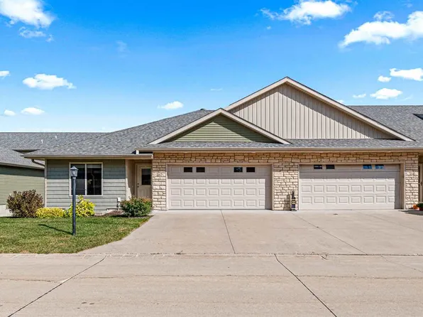 46 Renee Ln, Tiffin, IA 52340