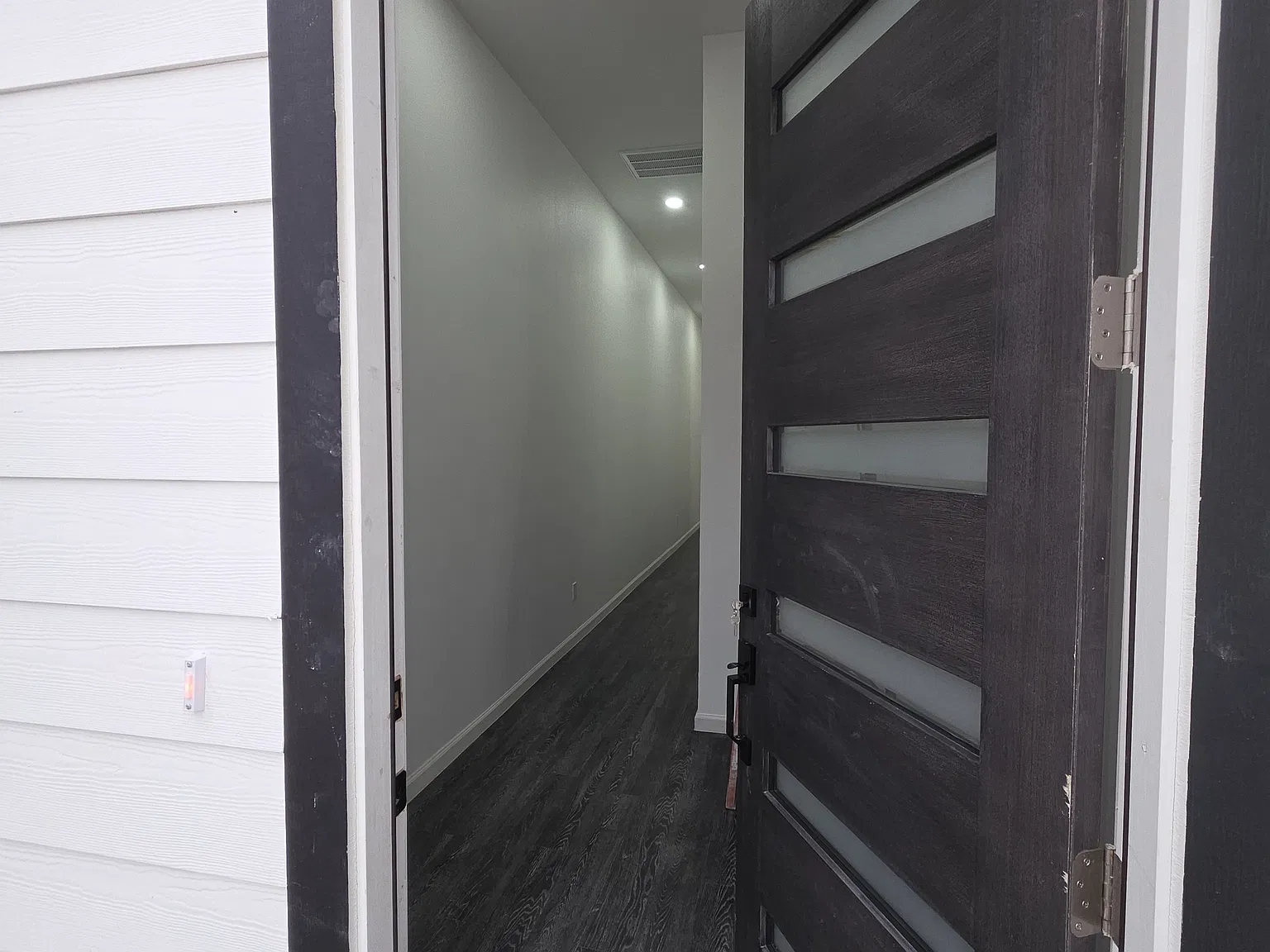 35 Foxshire Ln — Photo 3