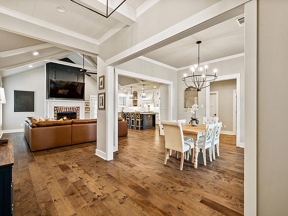 2nd image of 7206 Havenwood Dr