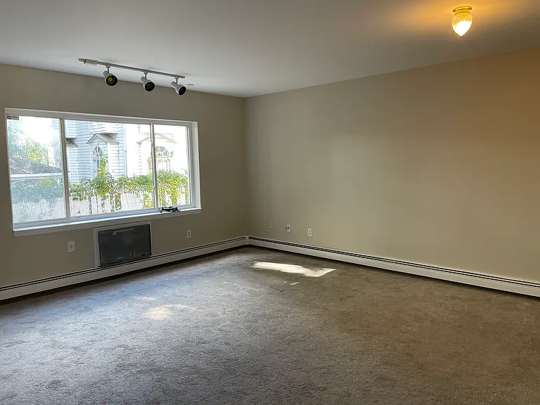 145-37 232nd St #2D — Photo 2