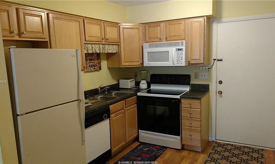 2nd image of 45 Folly Field Rd APT 8F