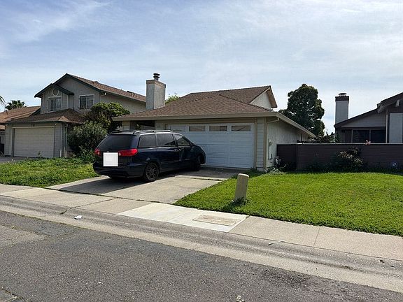 2nd image of 6100 Sun Dial Way