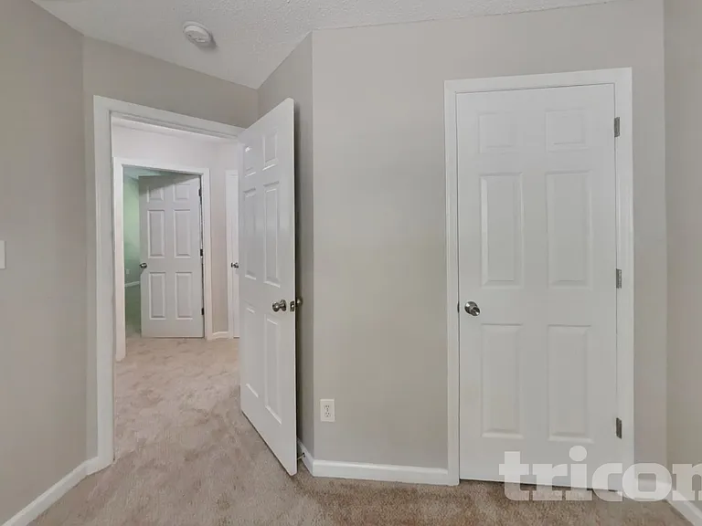 4812 Silverdene St — Photo 11