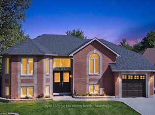 402 Ramblewood Dr, Wasaga Beach, ON L9Z 2N9