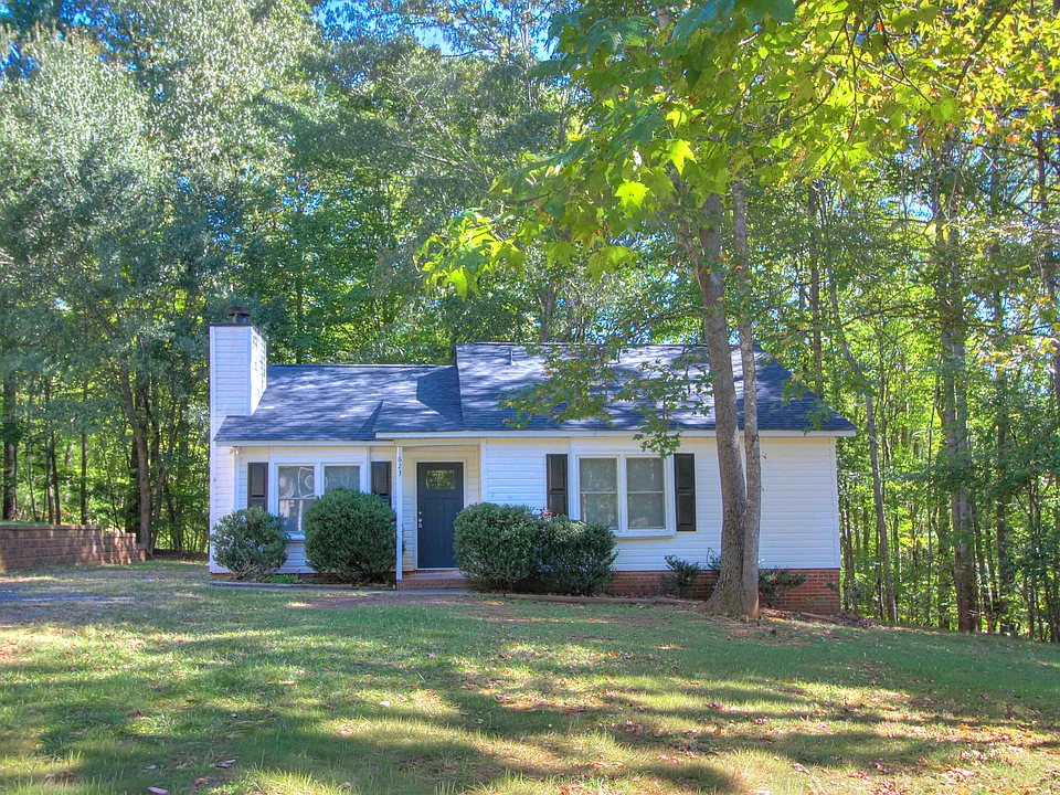 623 Olin Dr