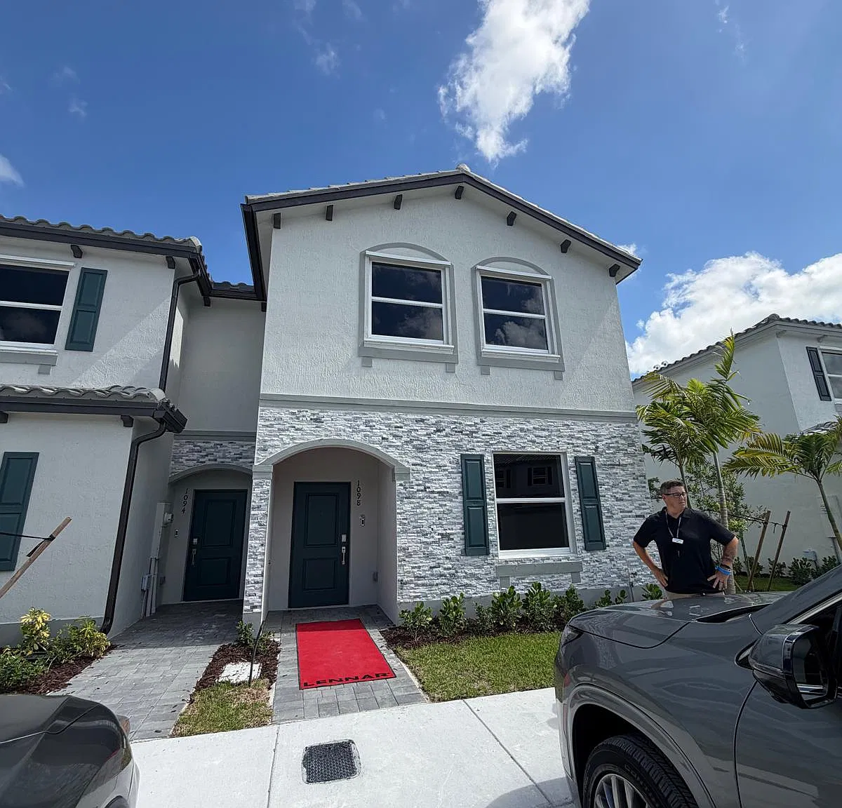 4 bed, 1633 sqft, $2,750 — Photo 2
