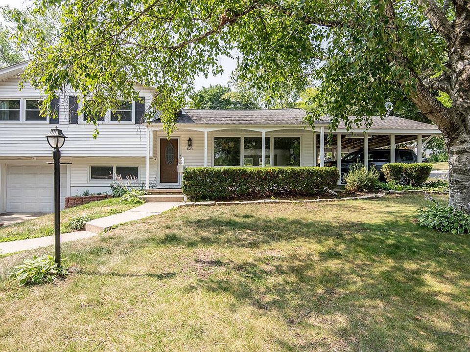 1st image of 823 Lemira AVENUE
