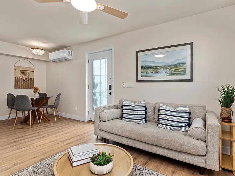 4871 Long Branch Ave — Photo 6