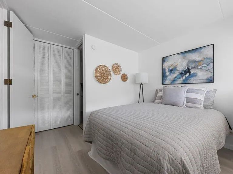1520 Ward Ave #1001 — Photo 13