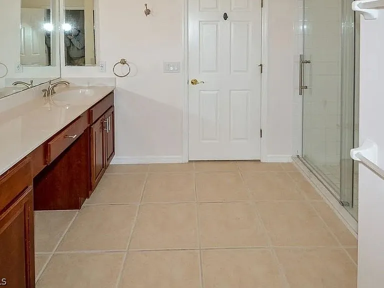 9918 Horse Creek Rd — Photo 6