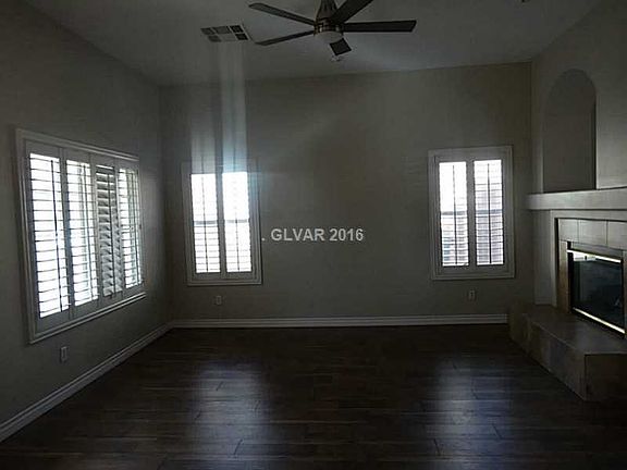 5th image of 9252 Sailing Water Ave