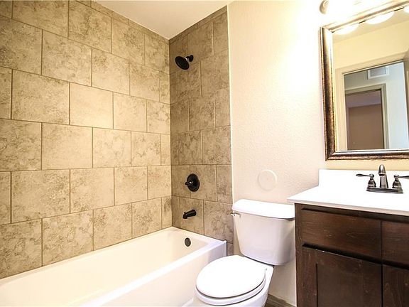 5th image of 12477 Lanchester Dr