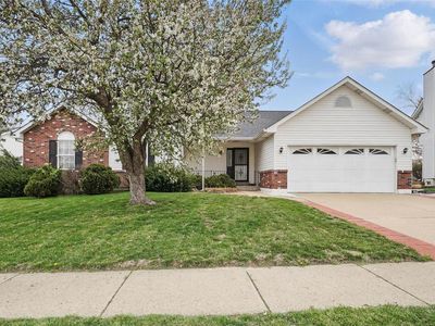 112 Beacon Hill Dr, Saint Charles, MO, 63301