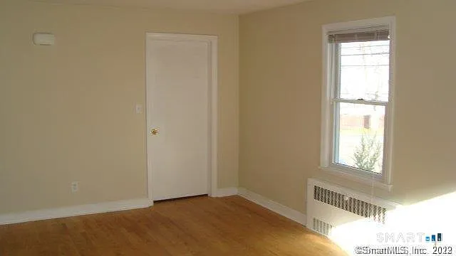 2 bed, 1.0 bath, 1176 sqft, $2,300 — Photo 3