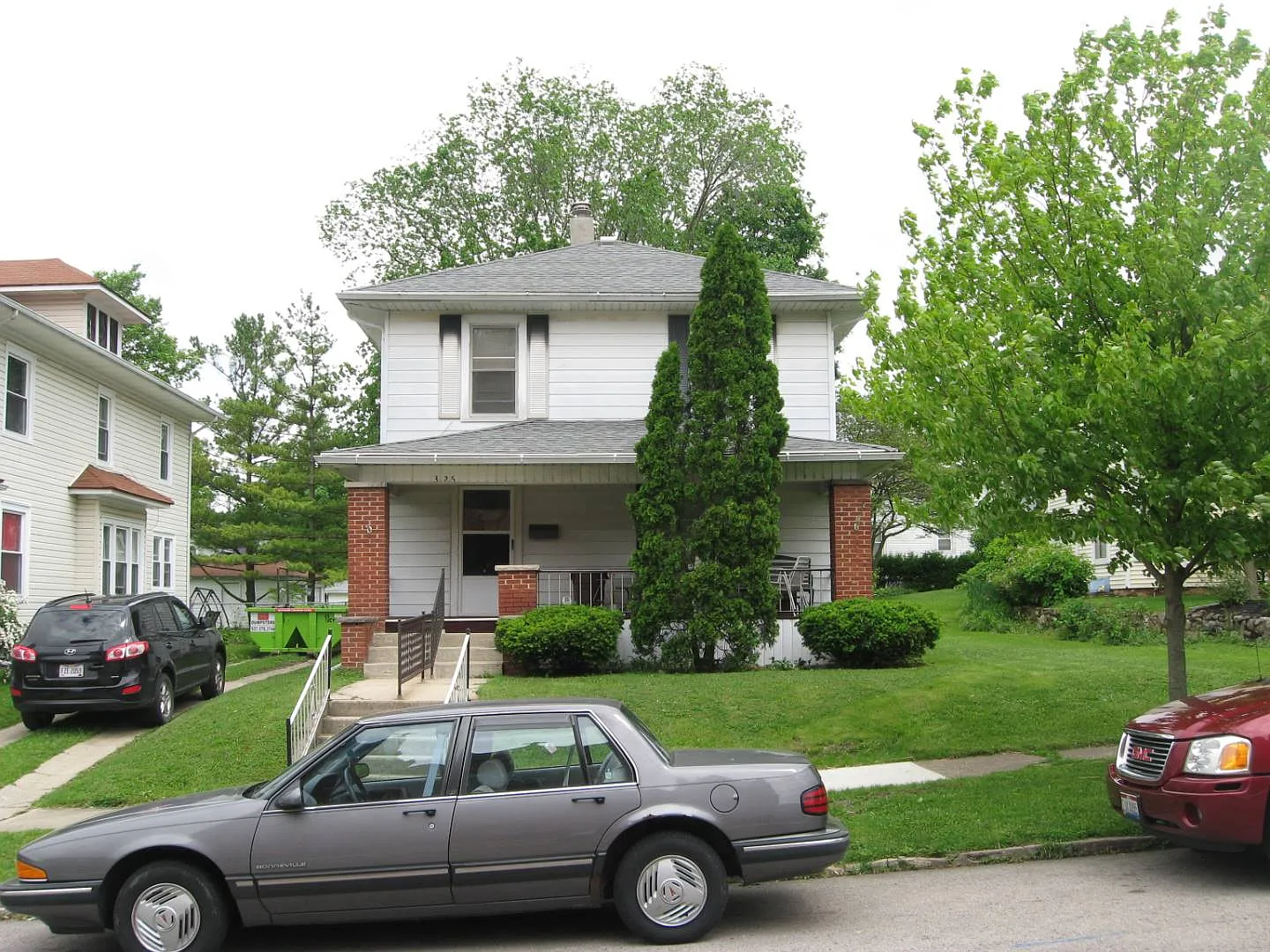 325 E Patterson Ave photo 1
