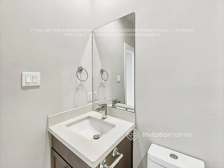 10534 Executive Lake Dr — Photo 18