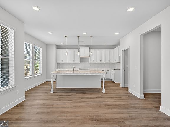 6th image of this home
