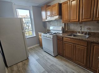 190 Grant Ave #2, Jersey City, NJ 07305