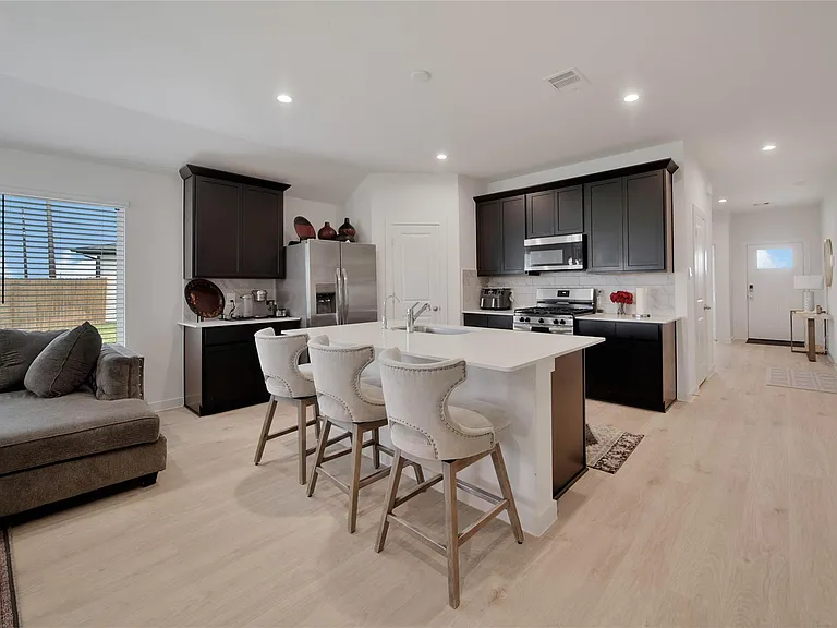 30406 Brixton Village St — Photo 3
