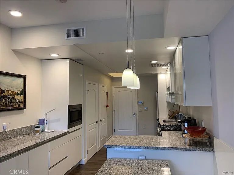 28 N 3rd St #B210 — Photo 7