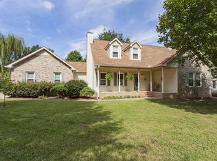 2215 General Raines Dr, Murfreesboro, TN 37129