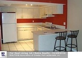 4th image of 12 S Valencia Dr