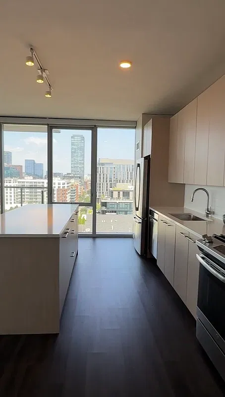 2 bed, 2.0 bath, 1060 sqft, $4,210 — Photo 1
