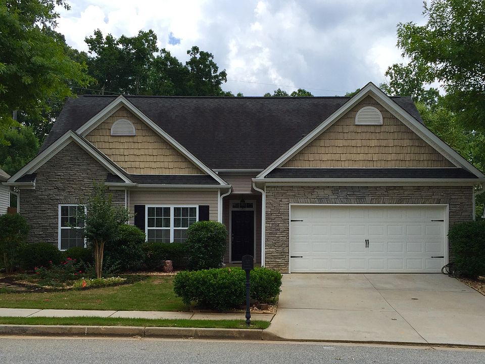 1st image of 35 Village Park Dr