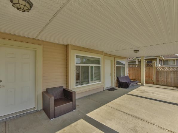 18936 55th Ave, Surrey, BC V3S 6W7