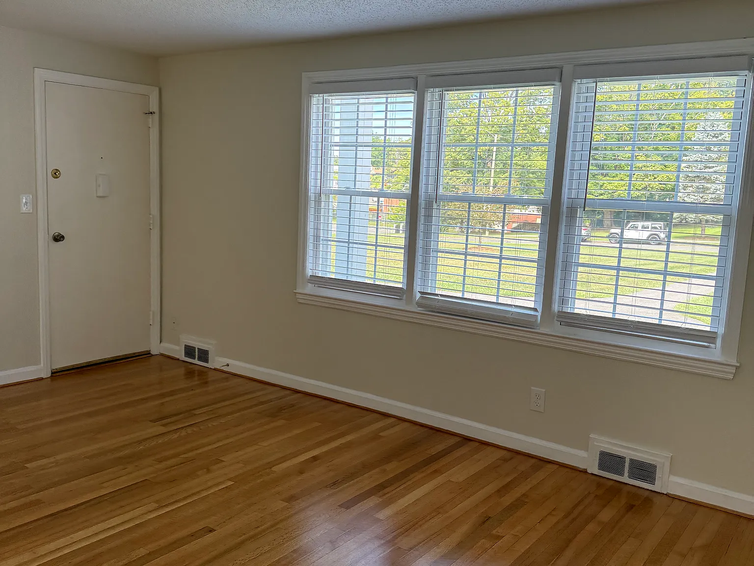 1 bed, $1,650 — Photo 3