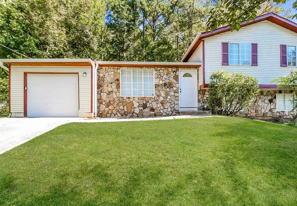 323 Engle Dr