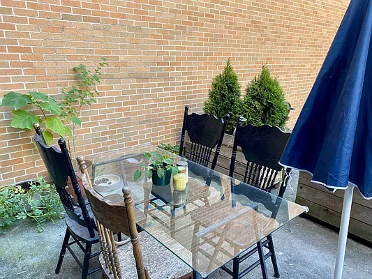 Rented by Owner | media 22