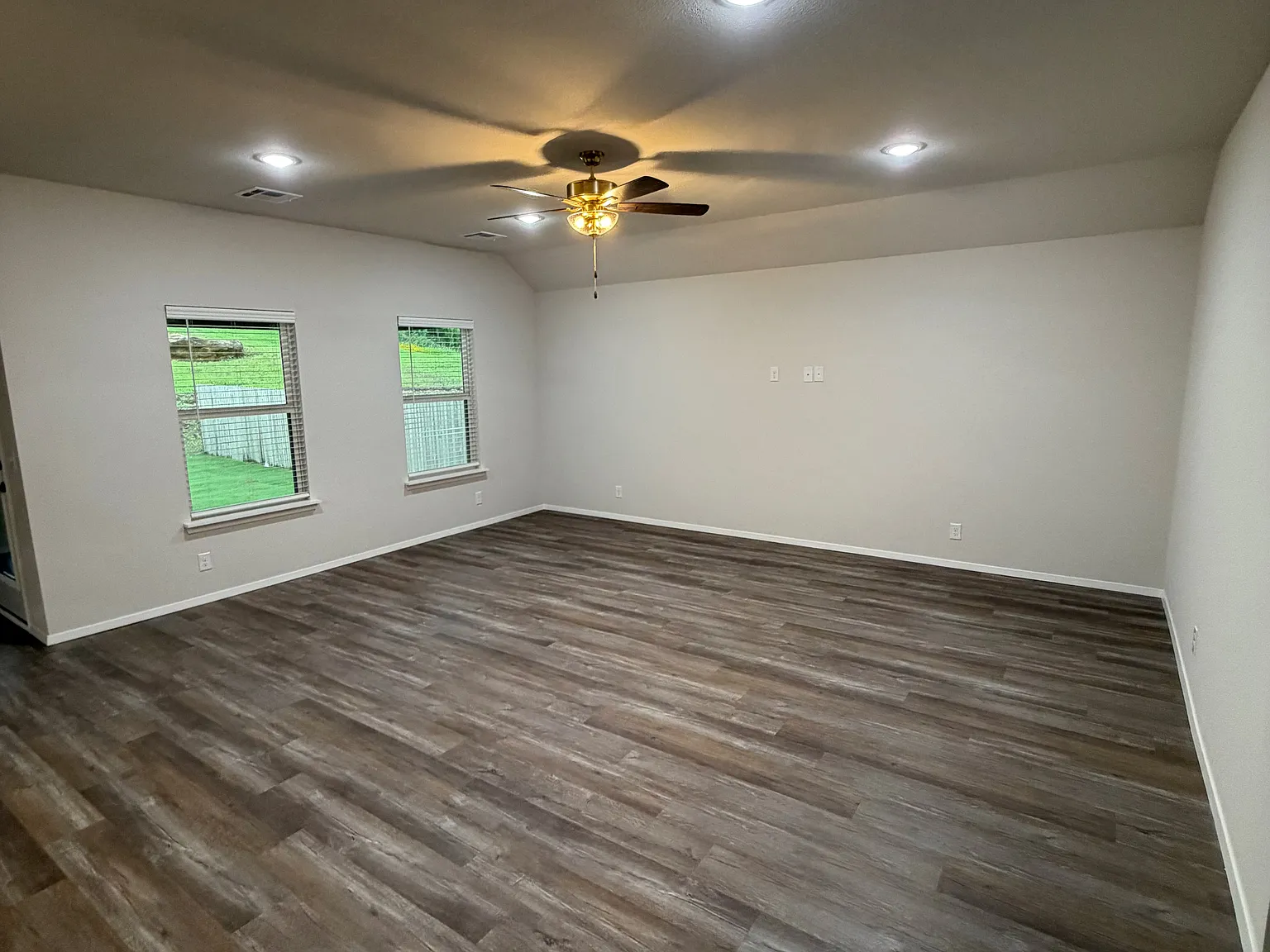 7717 E 91st St N - NEW & Peaceful on greenbelt! 4/2/3 plan in Owasso! — Photo 3