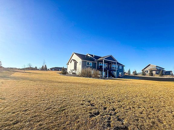 5th image of 401 Castle Ridge Dr