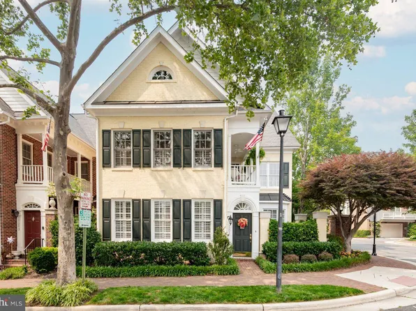 1201 Wilkes St, Alexandria, VA 22314