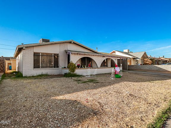 3rd image of 2228 N 47TH Drive