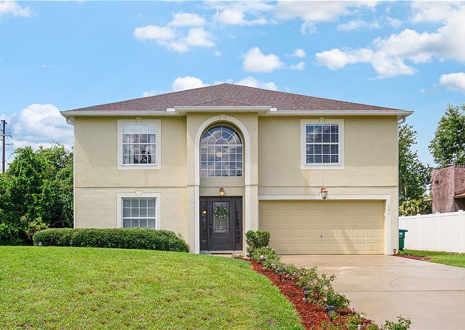 1st image of 991 Loren Dr