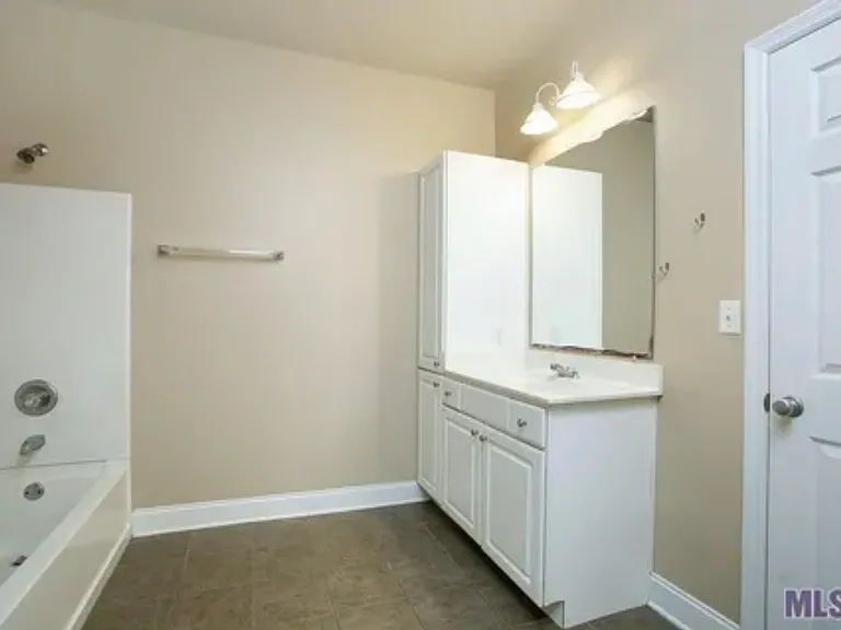 900 Dean Lee Dr #1506 — Photo 10