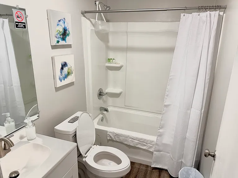 200 Catherine St #13C — Photo 7