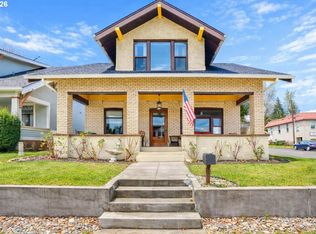 933 NE 3rd Ave, Camas, WA 98607