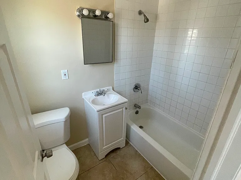 335 Myrtle Ave #2 — Photo 6
