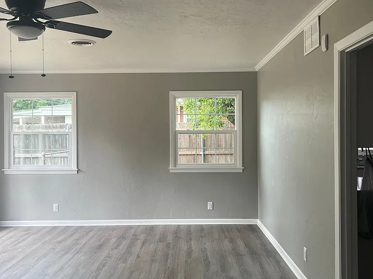 4313 Olsen Blvd — Photo 11