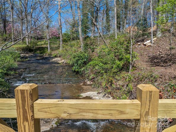 99999 Running Creek Trl, Arden, NC 28704